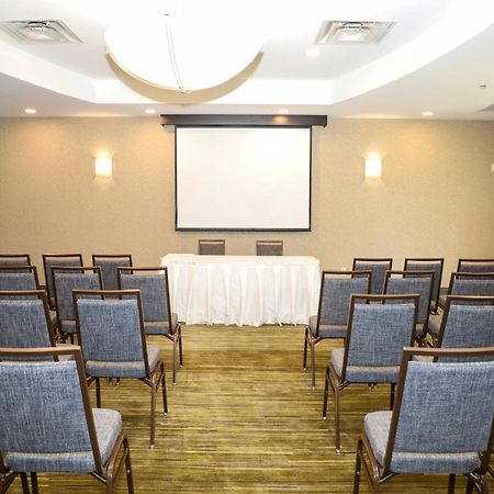 Hotel Courtyard By Marriott Toronto Brampton Esterno foto