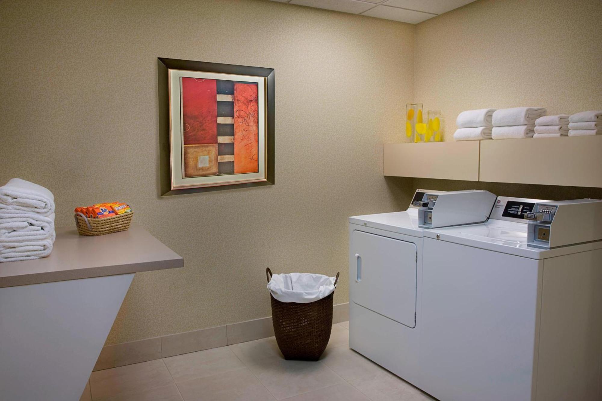 Hotel Courtyard By Marriott Toronto Brampton Esterno foto