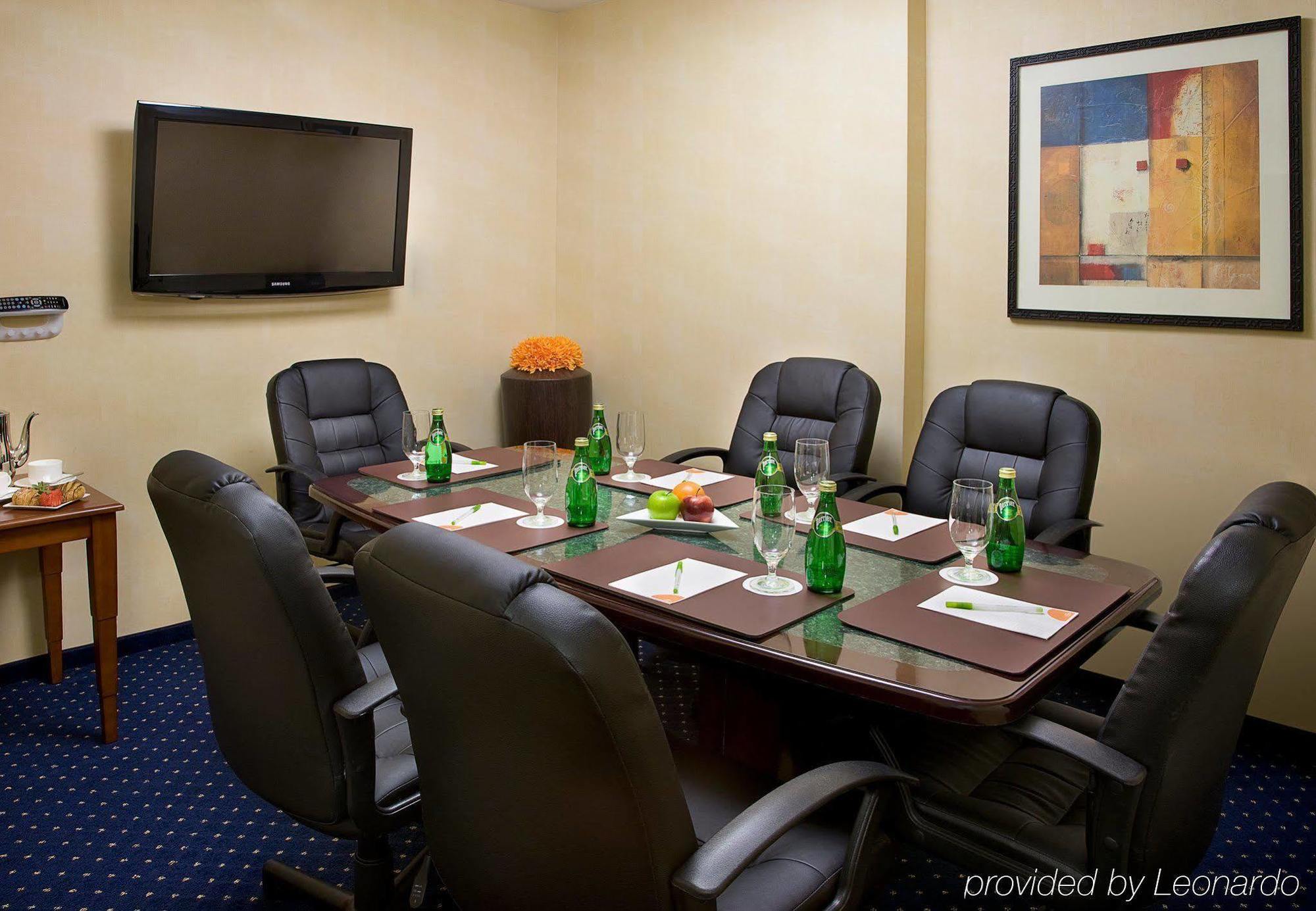 Hotel Courtyard By Marriott Toronto Brampton Esterno foto
